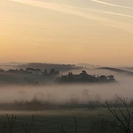 부온콘벤토 Agriturismo Castello Saltemnano 빌라 외부 사진